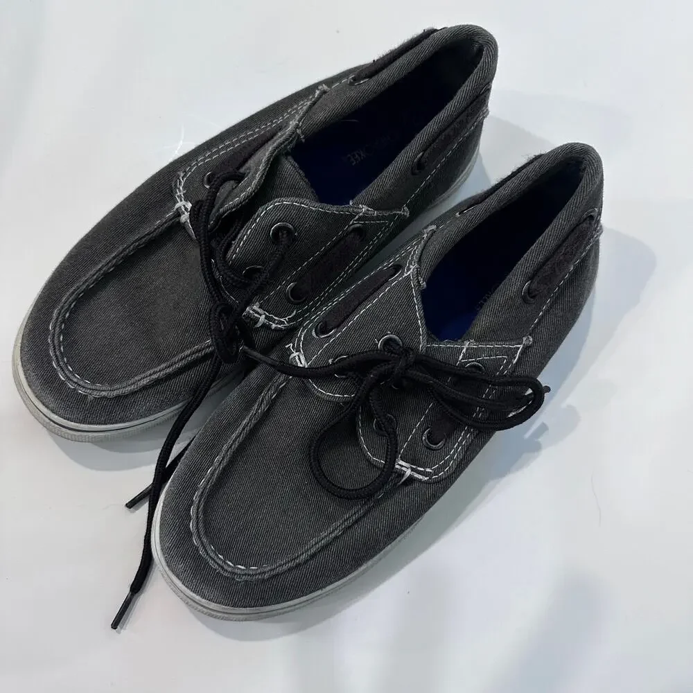 Cherokee boat shoes boys size 3
